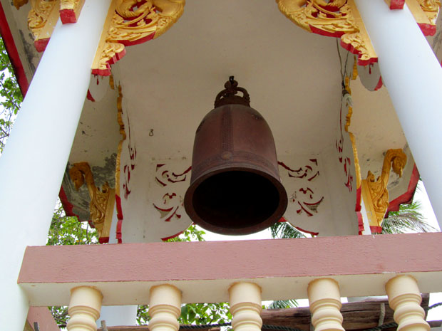 Wat-Phu-Khao-Noi5