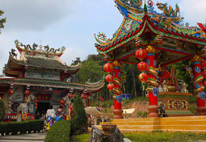 Chao Por Koh Chang Shrine